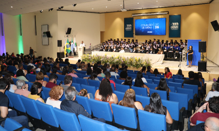 Colação de Grau 04/02 -  Unidade Universitária de Dourados