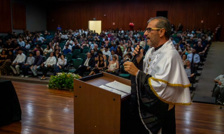 Colação de Grau das Turmas de Dança (Licenciatura); Geografia (Bacharelado); Geografia (Licenciatura); Pedagogia; Teatro (Licenciatura) e Turismo