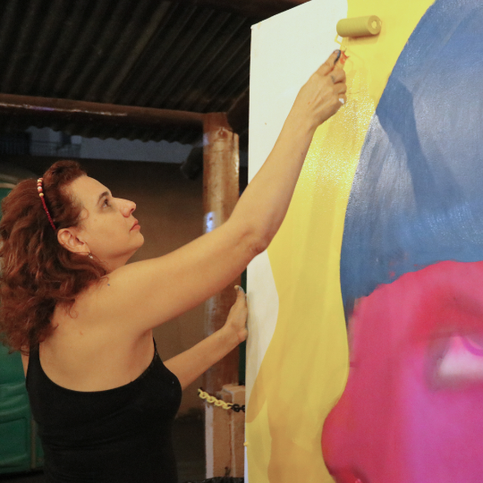 Gislene Brandão expõe obras na Casa da Cultura UEMS até 21/07