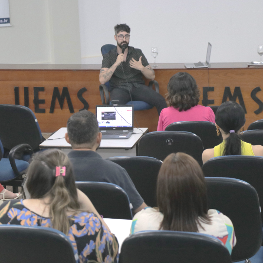 Palestra na UEMS de Dourados aborda temática voltada a prevenção e intervenção ao suicídio 