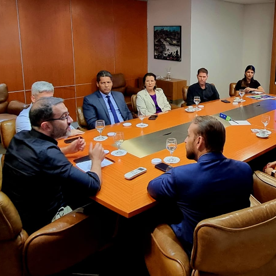 UEMS Acolhe reúne parceiros para ampliar ações voltadas a migrantes internacionais