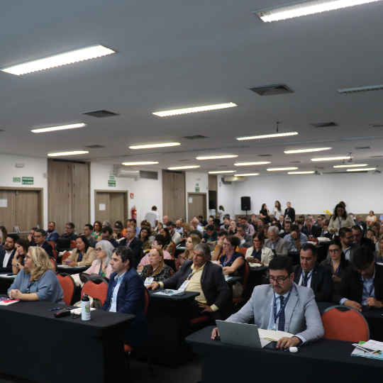 73º Fórum da ABRUEM:  Rotas de Integração com a América do Sul são tema de palestra de abertura no 2º dia de evento