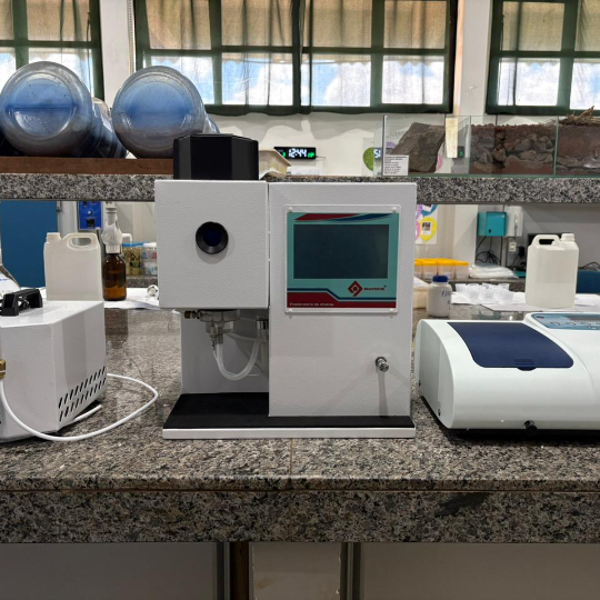 UEMS Mundo Novo consolida laboratório para análises de solo e fortalece pesquisas sobre carbono em MS
